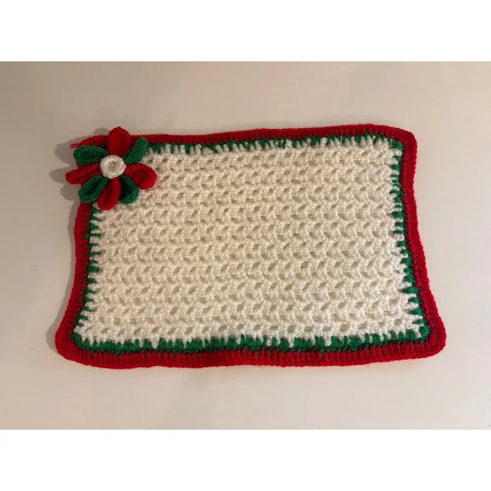 Set of 4 Vintage Kitschy Christmas Crochet Placemats